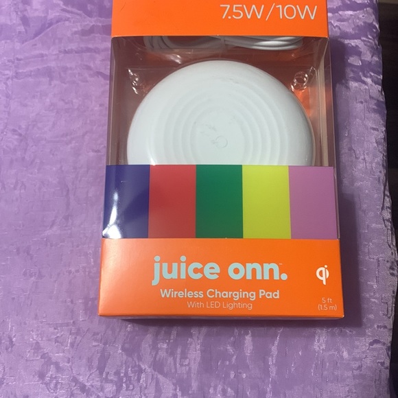 New wireless charger ❤️ - Picture 4 of 4